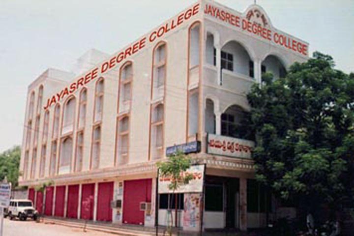 https://cache.careers360.mobi/media/colleges/social-media/media-gallery/10182/2019/1/19/College Building View of Jayasree Degree College Karimnagar_Campus-View.jpg